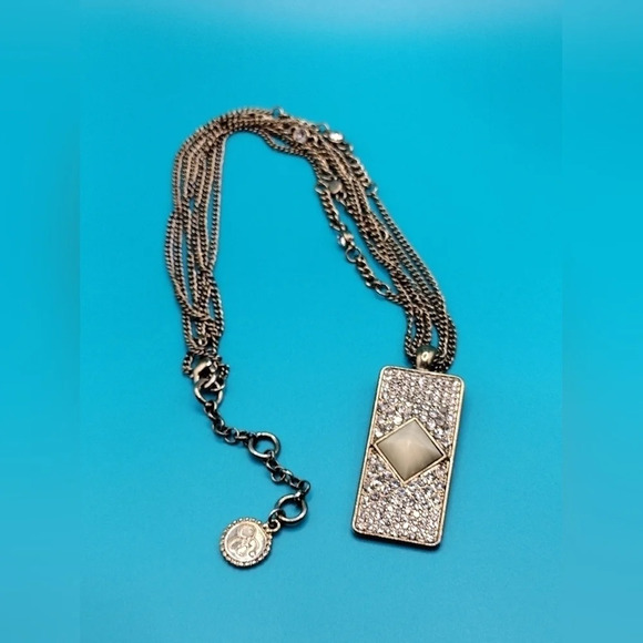 Jessica Simpson Multiple Strand Cabochon Rhinestone Pendant Gold Tone 16" - Picture 1 of 9